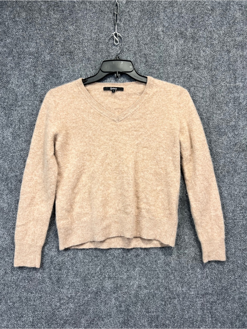 Quince Women's V-Neck Cashmere Sweater